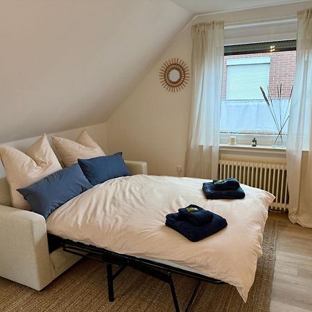 באד צווישנהם Appartements Zum Weissen Hahn מראה חיצוני תמונה