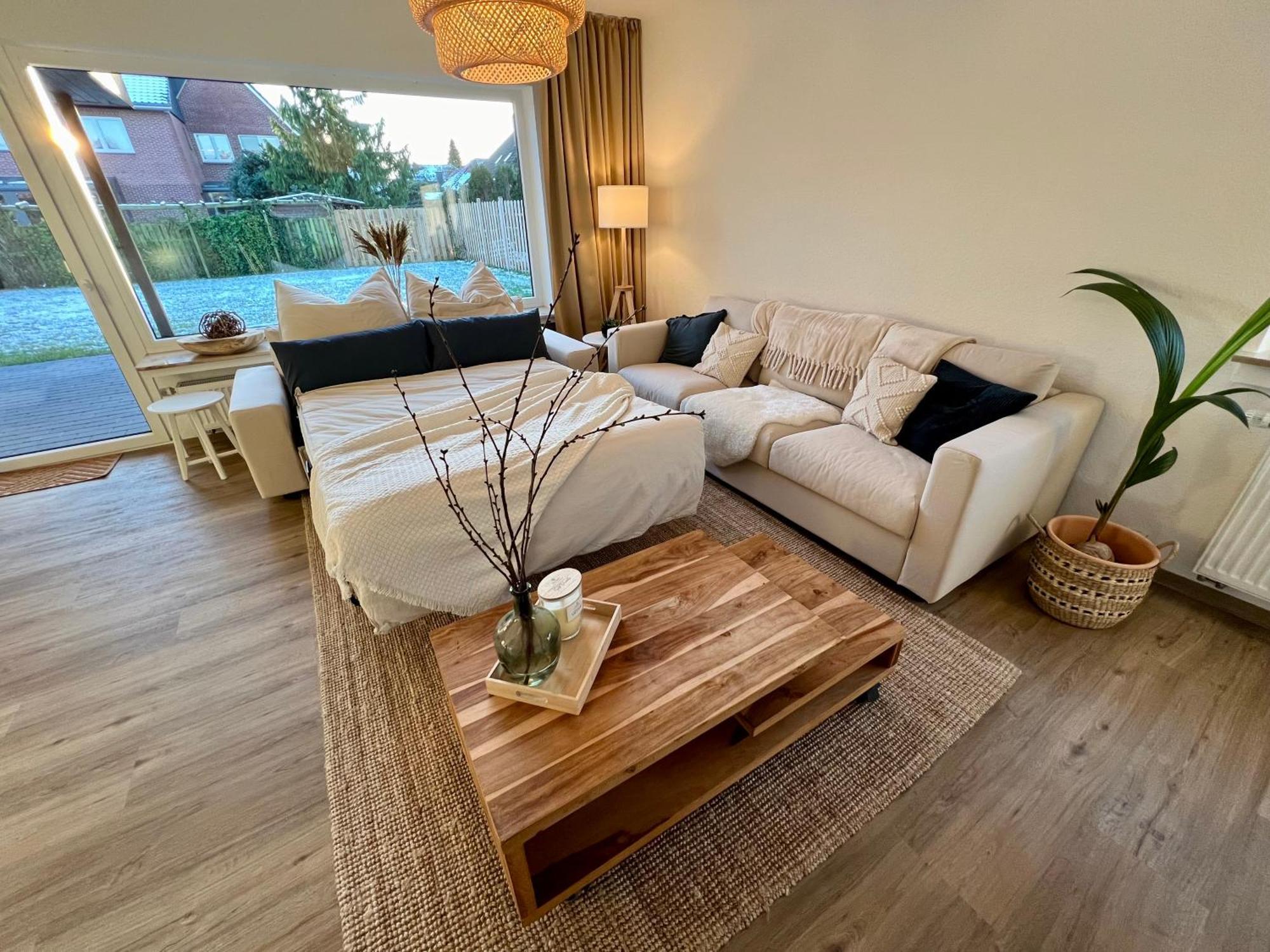 באד צווישנהם Appartements Zum Weissen Hahn מראה חיצוני תמונה