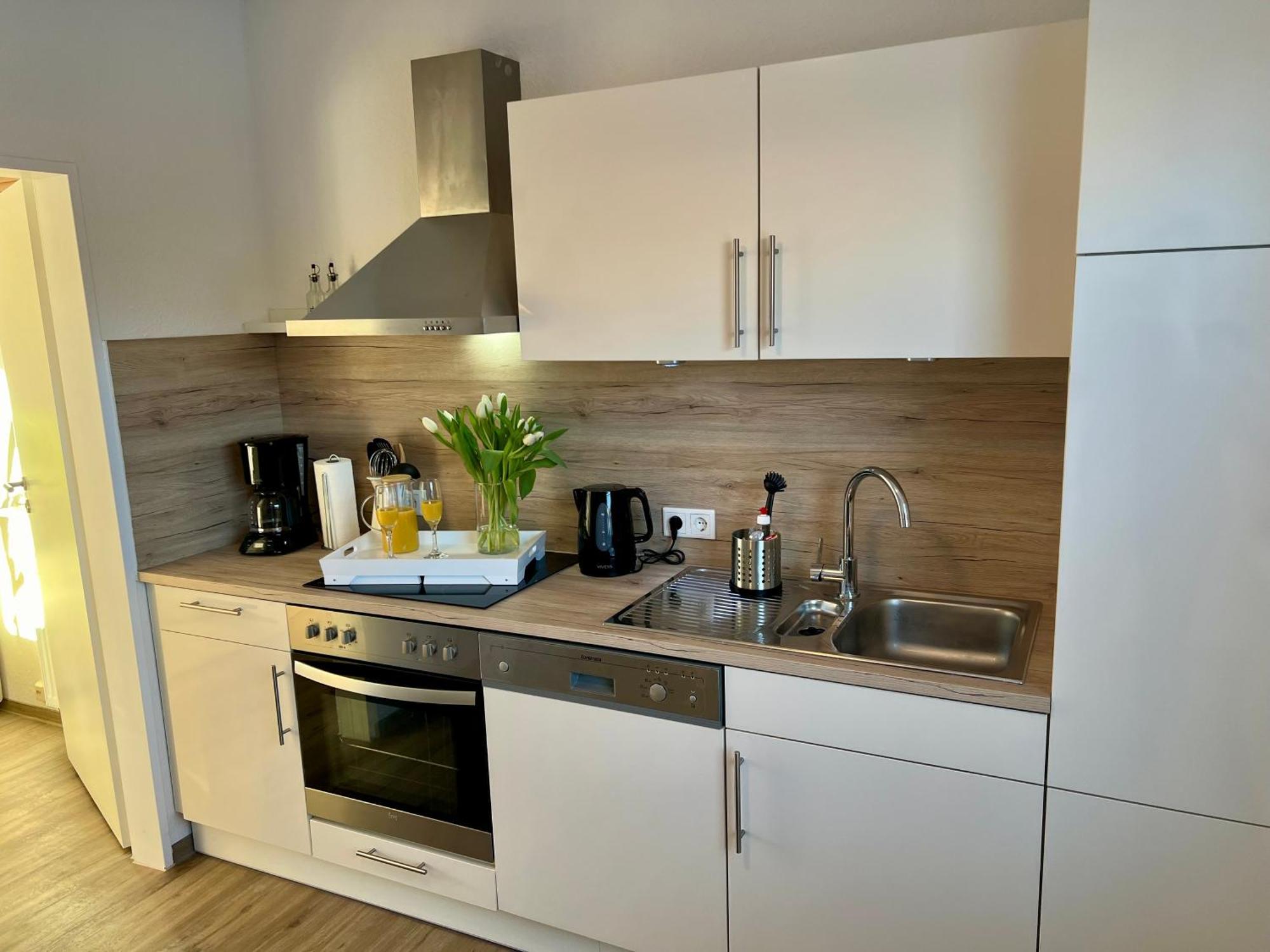 באד צווישנהם Appartements Zum Weissen Hahn מראה חיצוני תמונה