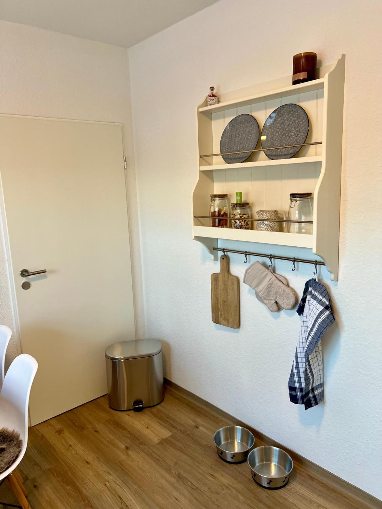 באד צווישנהם Appartements Zum Weissen Hahn מראה חיצוני תמונה