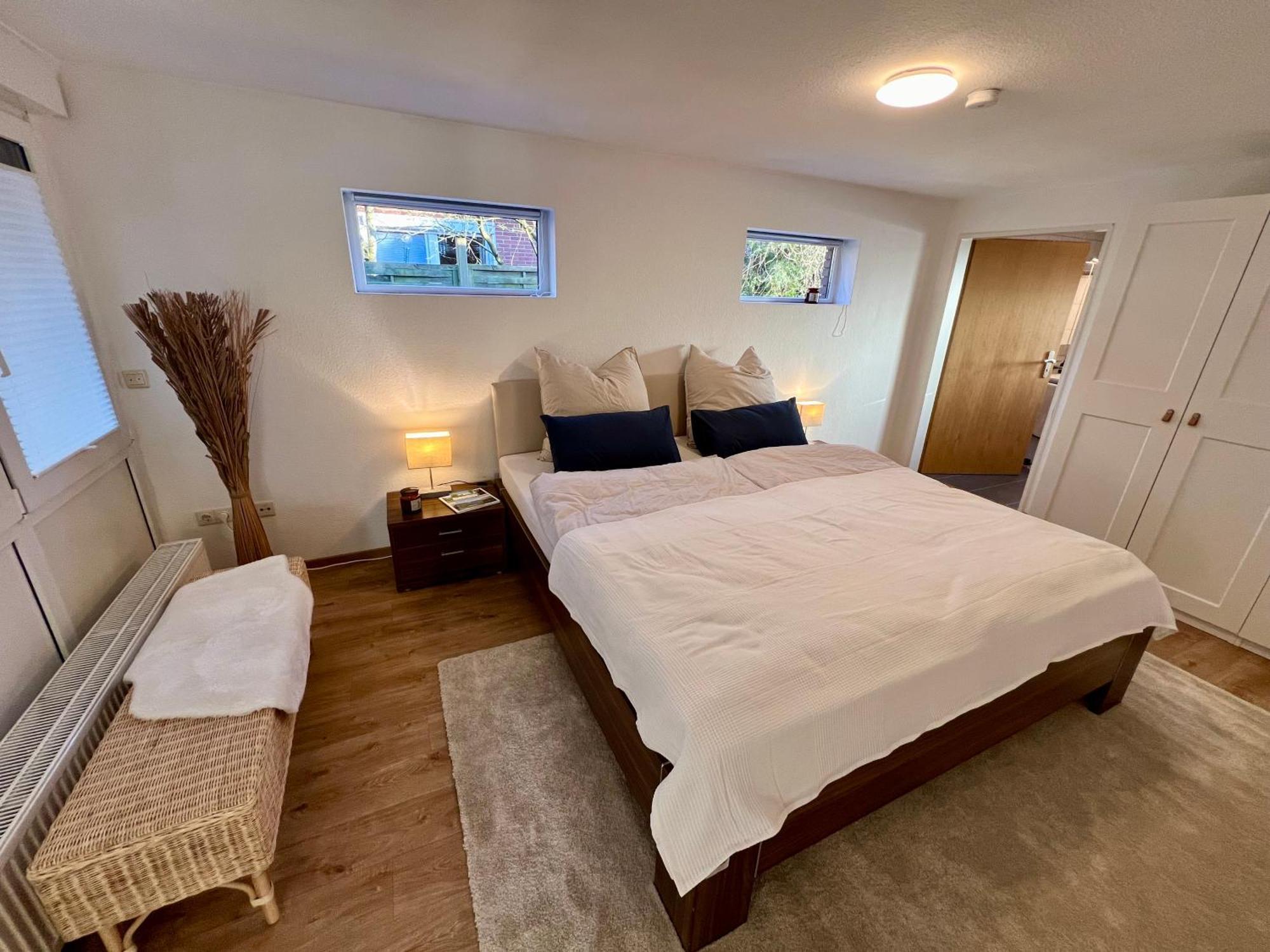באד צווישנהם Appartements Zum Weissen Hahn מראה חיצוני תמונה
